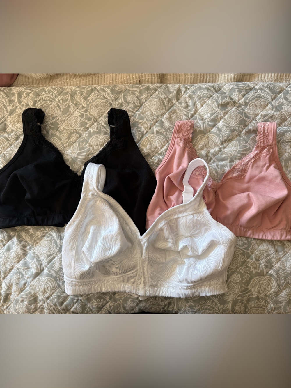 Telimusso / Wingslove lot of 36G wireless unlined Minimizer bras